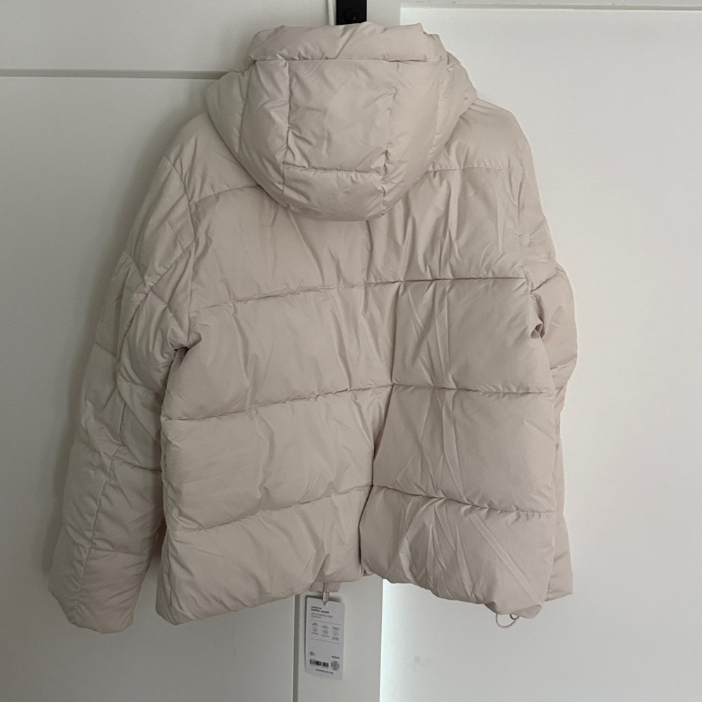 NWT Athleta Bone Stratus Puffer Jacket, Small coat hooded ivory - Picture 13 of 15
